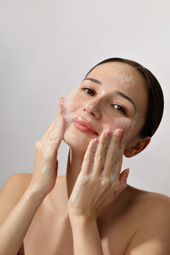 Gentle Face Scrub Gel – Exfoliating Skincare for Smooth Skin 150ml | 4 Εποχές